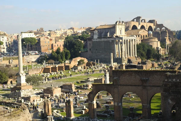 O Fórum Antigo em Roma Itália — Fotografia de Stock