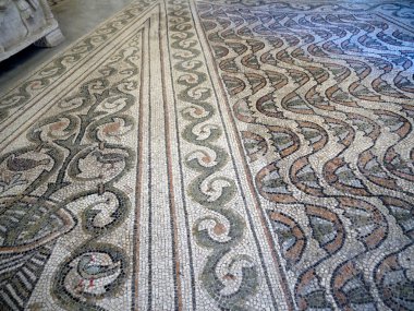 Ravenna İtalya erken bir kilisede mozaik katında
