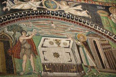 Ravenna İtalya kilisede 10.asır mozaikler