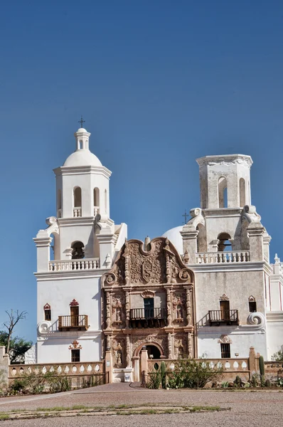 Starych hiszpańskich misji st Xavier del Bac w pobliżu Tucson Arizona — Zdjęcie stockowe