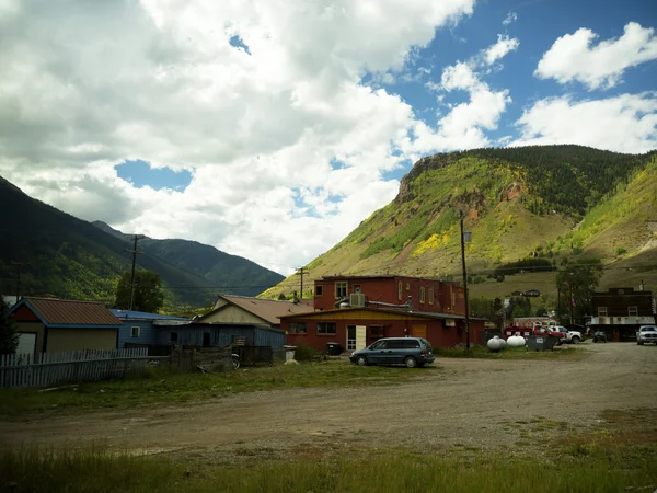 콜로라도 산맥을 통해 실버톤 협궤 철도 두랑고는 화려한 플레이 — 스톡 사진