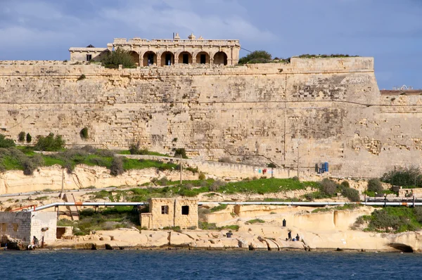 Vestingwerken in Valletta, de hoofdstad van het eiland Malta — Stockfoto