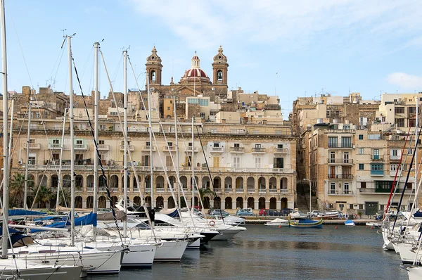 Гавани в Валлетте на острове Мальта — стоковое фото