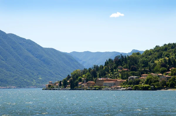 Vista del Lago de Como en Lombardía, norte de Italia —  Fotos de Stock