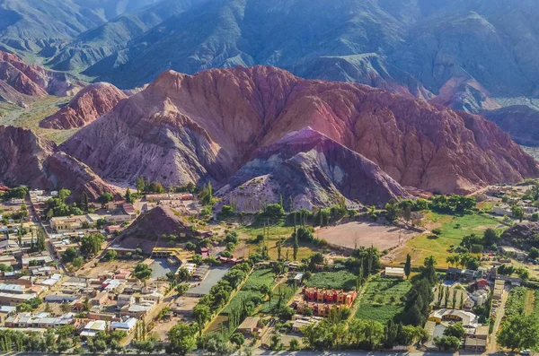 Foto Stock Case Del Villaggio Purmamarca Jujuy Argentina Paesaggio Con — Foto Stock