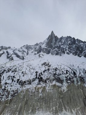 Dağların güzel manzarası