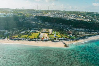 Karayipler 'in güzel mavi denizli deniz manzarası.