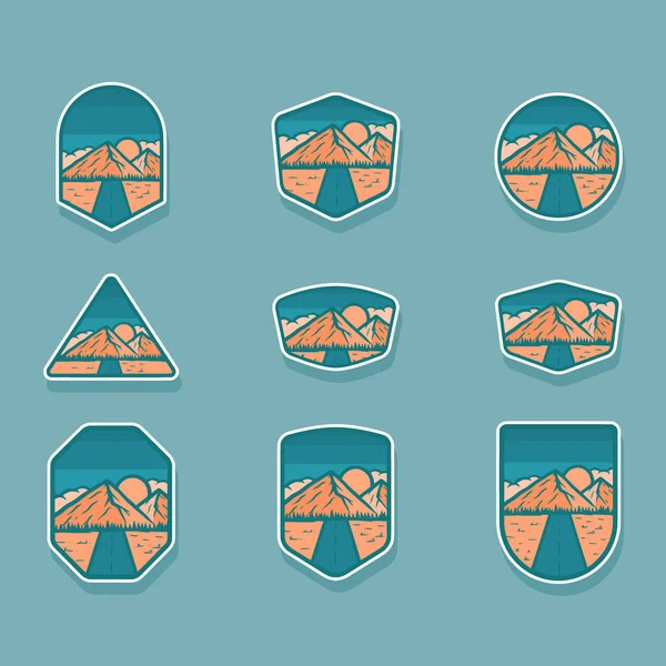 Bundle Mountain Badges Illustration Suitable Sticker Tshirt Design — Image vectorielle