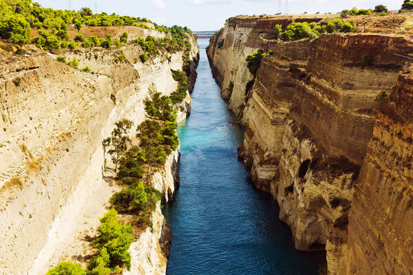 материковой Греции, Пелопоннесского полуострова и Коринфского канала между ними, Лутраки, Греция