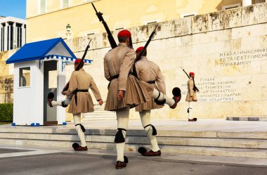 ATİNA, GREECE - Ekim 01, 2015: Yunan Parlamentosu 'nda nöbet değişimi