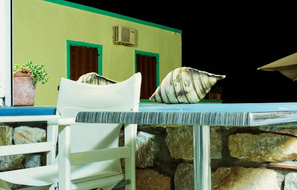 Кафе Маленькому Містечку Елафонісос Вночі Острів Елафонісос Лаконія Пелопоннес Греція — стокове фото