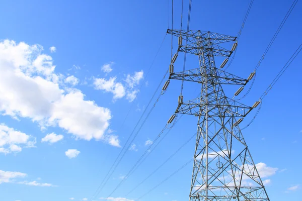 Linhas de transmissão eléctrica — Fotografia de Stock