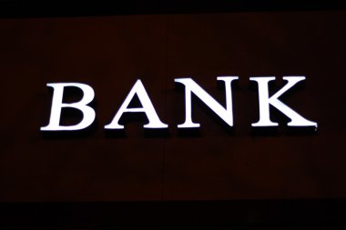 Bankalar geceleri ışıklar