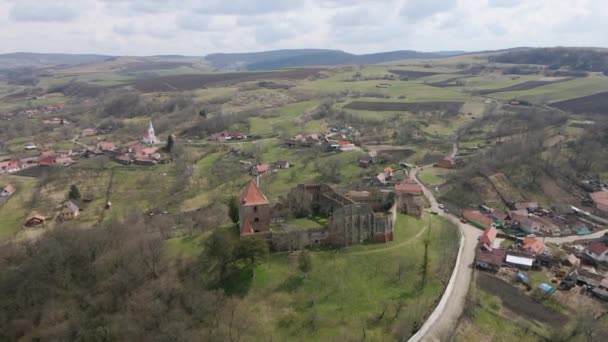 Imágenes Aéreas Una Ruina Fortificación Medieval Disparadas Desde Dron Mientras — Vídeos de Stock