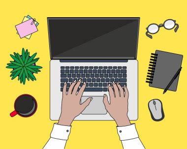 Vektör masaüstü çizimi. Dizüstü bilgisayarın arka planında, kalemli defter, yeşil bitki, bardaklar ve sarı arka planda bir fincan kahve. İş arkaplanı, metin için boşluk