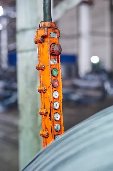 Rollos de chapa de acero naranja mando a distancia — Foto de Stock