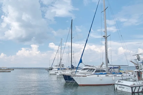 Yachts in the port of Odessa, Ukraine — Stock Photo, Image