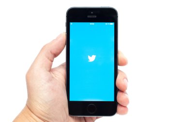 IPhone 5'ler ile Twitter uygulaması