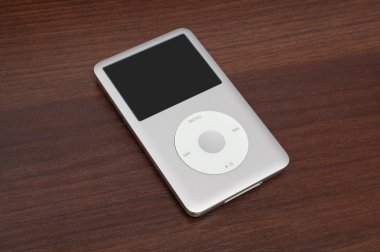 Pavlograd, Ukrayna - 4 Aralık 2014: ipod classic 160 Gb. saplama