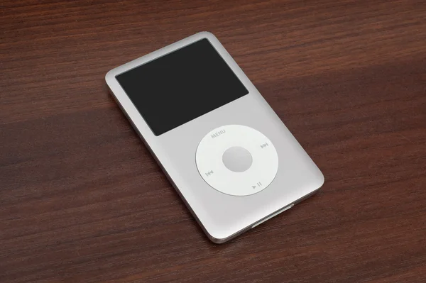Pavlograd, Ukraine - December 4, 2014: iPod classic 160 Gb. Stud — Stock Photo, Image