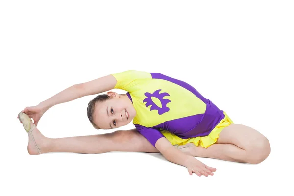 Linda chica joven haciendo gimnasia — Foto de Stock