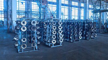 Rulo şekillendirme haddeleme metal boru üretimi üzerinde çalışır