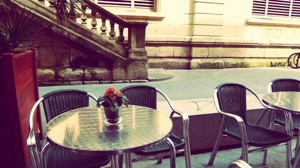 Café im Freien in der Altstadt Donostia — Stockfoto