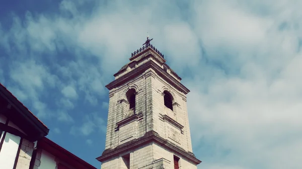 Urrugne Francji Basque Country wieś wieży Kościoła — Zdjęcie stockowe