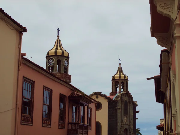 La torens Orotava kerk Canarische eilanden — Stockfoto