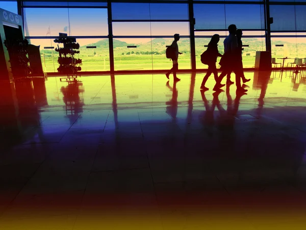 Passageiros no aeroporto — Fotografia de Stock