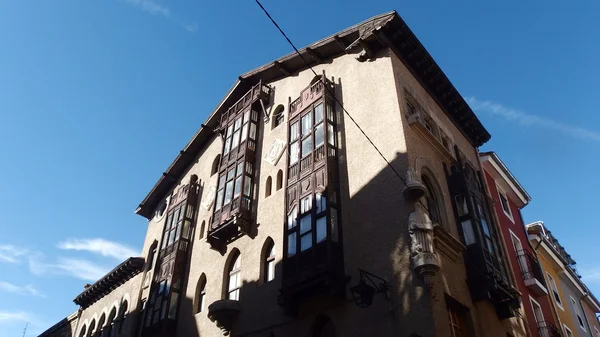Średniowieczne rogu starego budynku — Zdjęcie stockowe