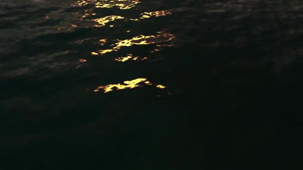 Günbatımı deniz yansımaları Video — Stok video