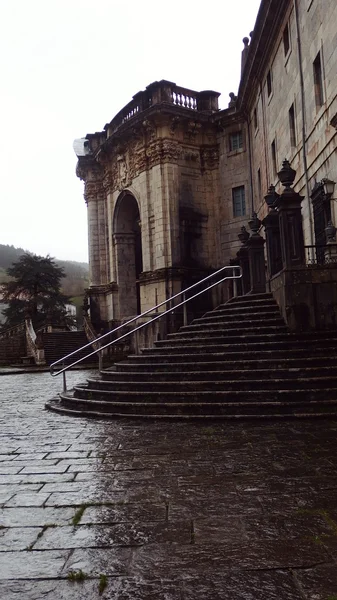 Loyola Tapınağı ve Loyola Bazilikası — Stok fotoğraf