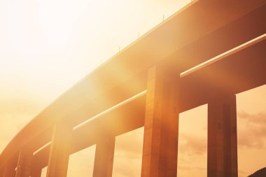 Otoyolun yapım aşamasında. Yüksek kaliteli fotoğraf..