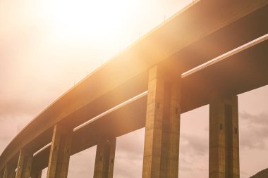 Otoyolun yapım aşamasında. Yüksek kaliteli fotoğraf..