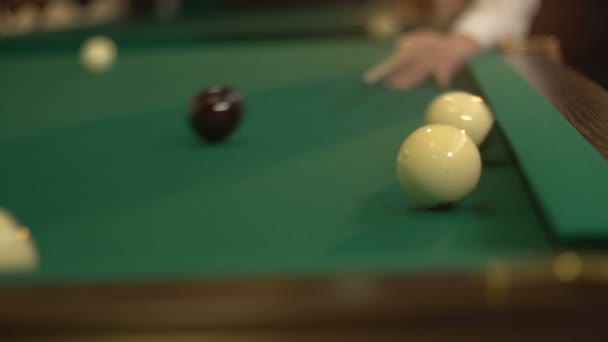 The game of billiards — Stock Video