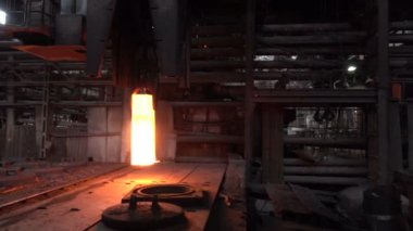 Kızgın kütük taşıma