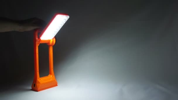 Lantaarn lamp — Stockvideo