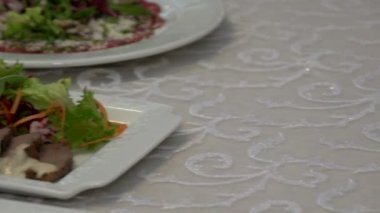 et dilimleri otlar ile