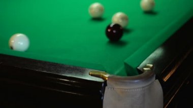 Corner pocket vurmak