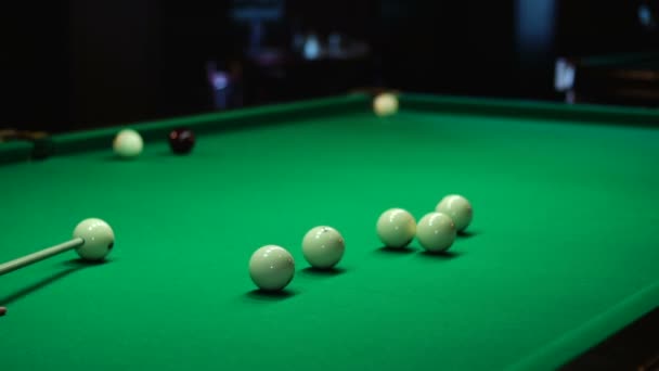 table de billard avec les attributs du jeu 