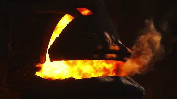 清除金属顶吹转炉 — 图库视频影像