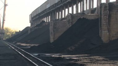 Geçiş yükü açıyla. daha büyük