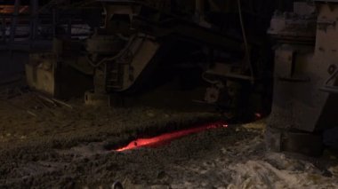 Pik demir bir yüksek fırın dan