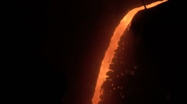 sıvı metal yavaş hareket 2 Jet