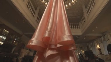 Alttan giysi için yön