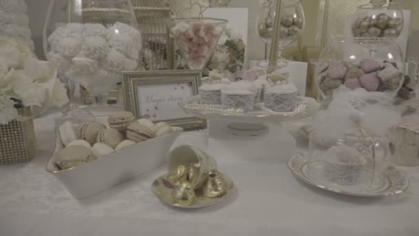 Pâtisseries, macarons, pains d'épices et autres bonbons 