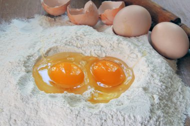 yumurta ve un