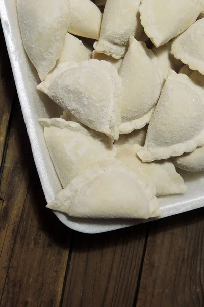 Traditional Pelmeni Dumpling Cutting Board Homemade Preparation Food — Stock Photo, Image