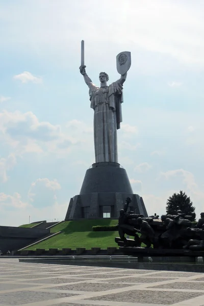 The monument mother Motherland in Kiev — Stock Photo, Image